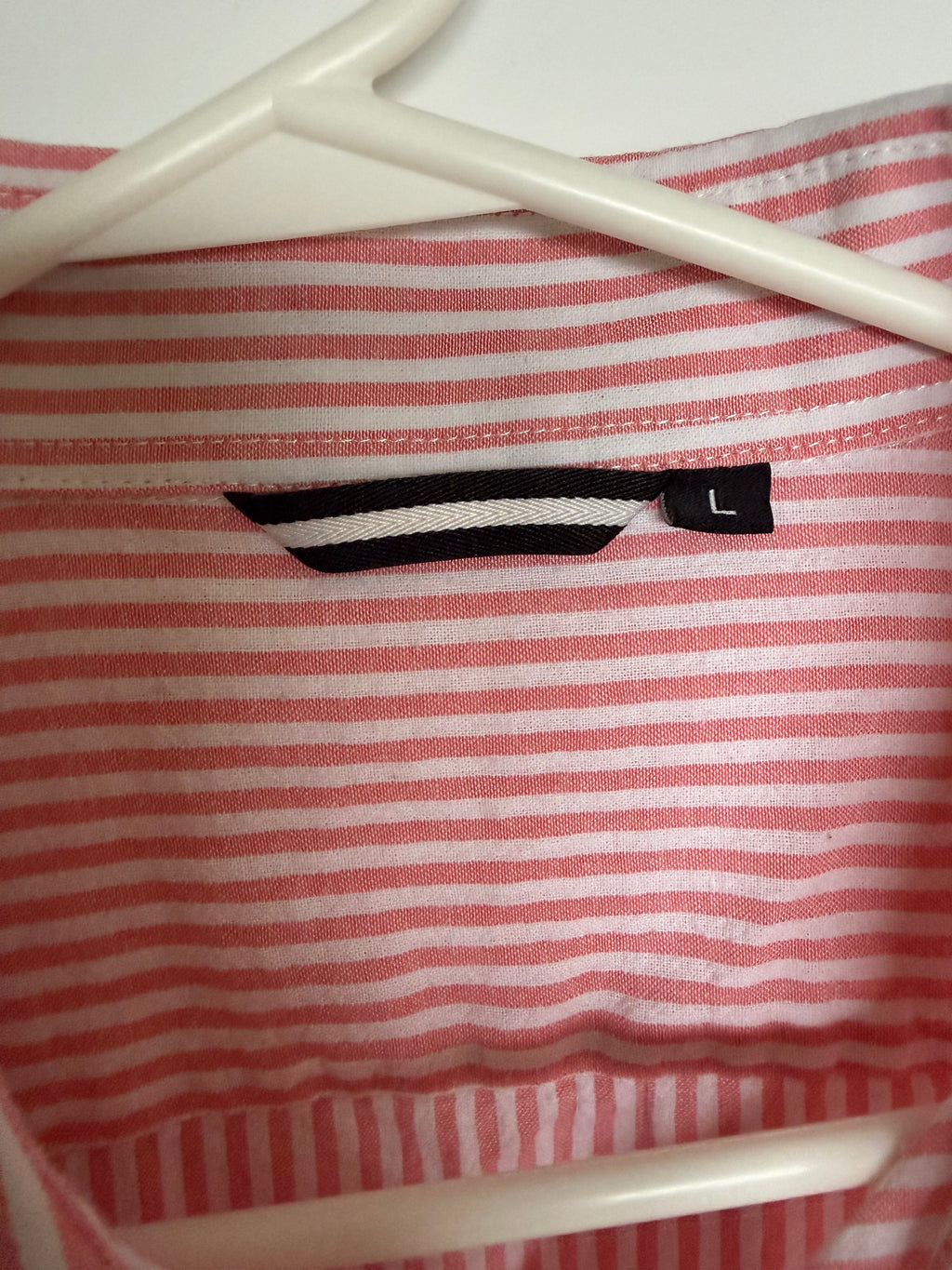 Men's Pink & White Striped Long Sleeve Button-Up Shirt Size L