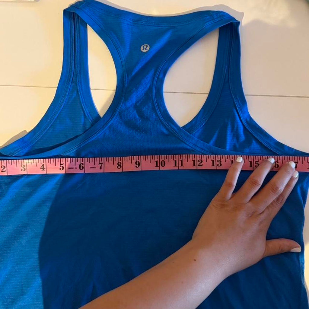 Lululemon Swiftly Tech Racerback Tank Top 2.0 - Race Length Top in color Poolside Blue | Size 10