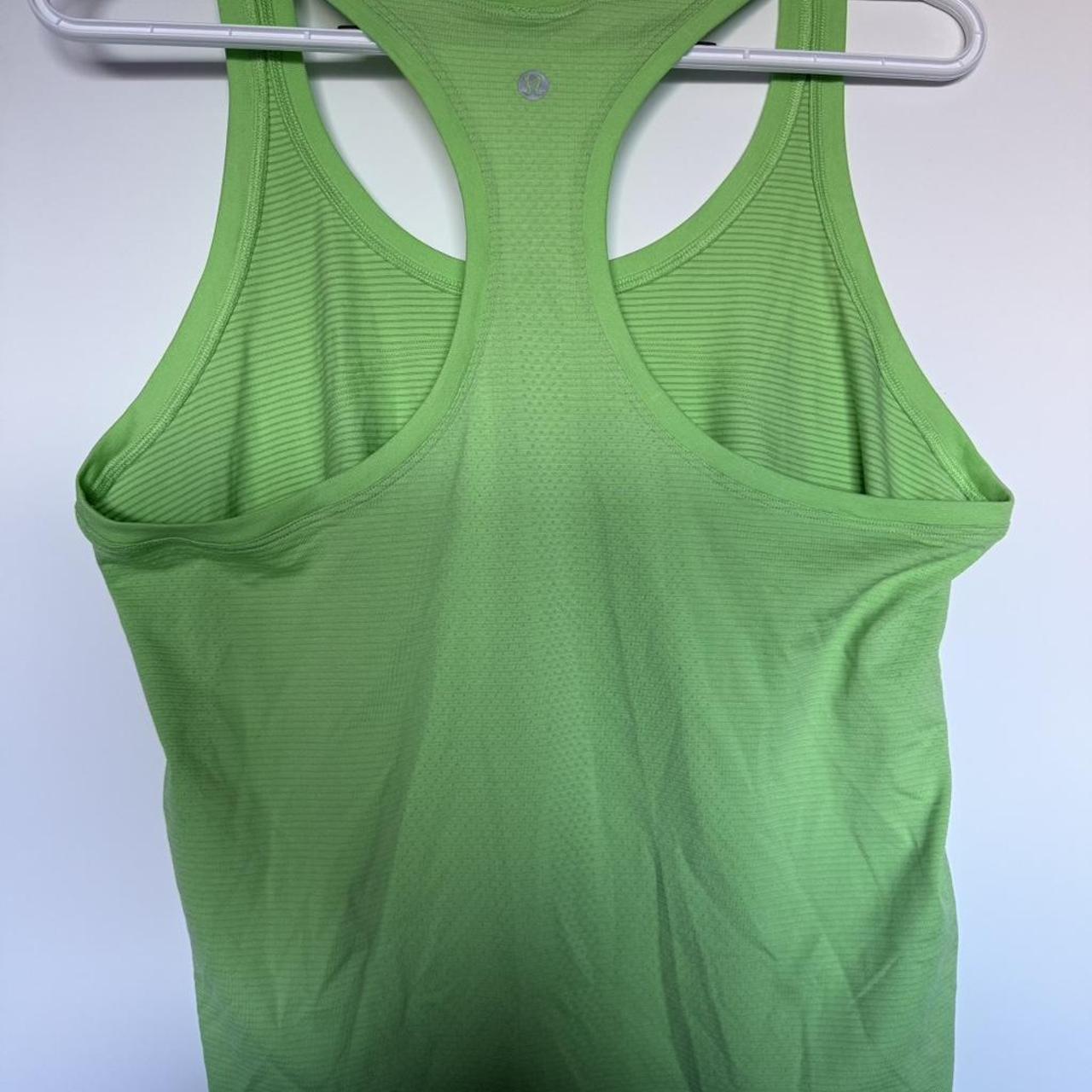 Lululemon Swiftly Tech Racerback Tank Top 2.0 - Race Length Top in color Scream Green Light | Size 10
